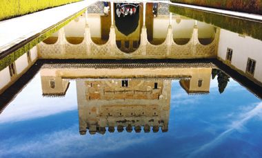 Ilustração de Madri, enigmas claros e o conforto dos livros