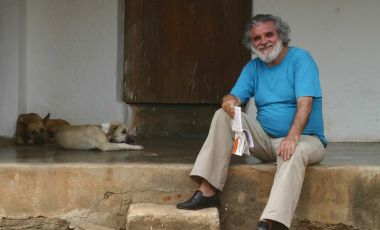 Ilustração de Morre Raimundo Carrero