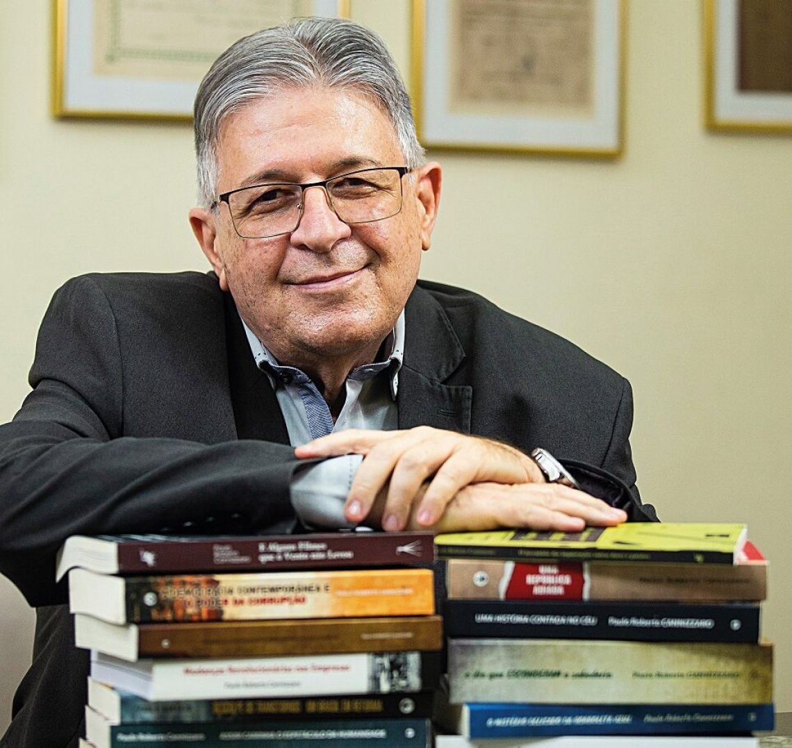 Autor reflete sobre a importância de Shakespeare, e afirma que ele inventou a modernidade ao explorar a psicologia humana