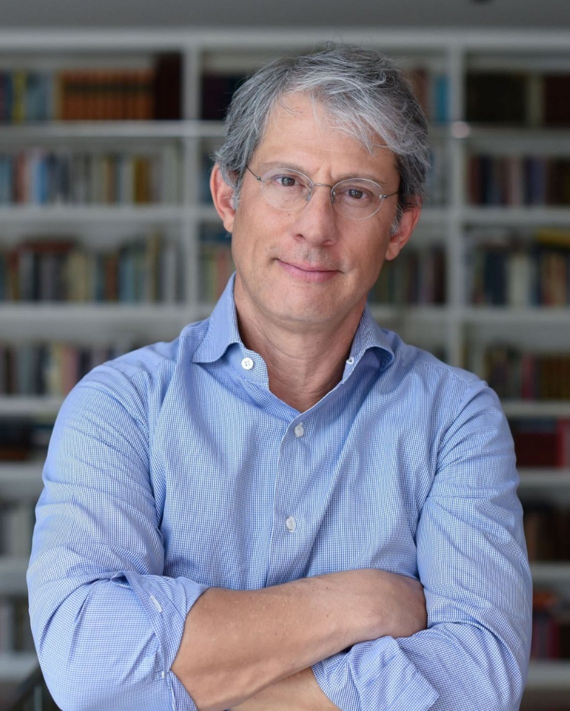 No novo livro, José Roberto entrelaça luto e memória para refletir sobre os silêncios e as ausências que povoam as relações familiares.